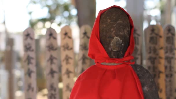 Статуя Jizo Крупним Планом Gotokuji Храм Своїм Традиційним Розташуванням Токіо — стокове відео