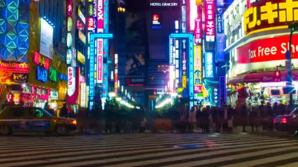 在新宿 它在东京的城市位置的分辨率夜间失效 和时间失效 摄像头 Eos — 图库视频影像