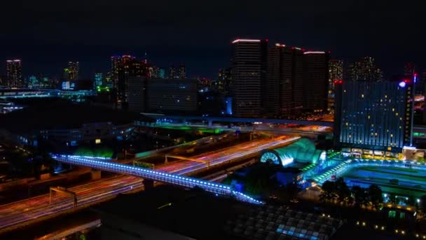 Une nuit timelapse de la rue de la ville dans Ariake Tokyo large — Video