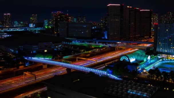 Un timelapse noche de la calle de la ciudad en Ariake Tokio amplia — Vídeo de stock