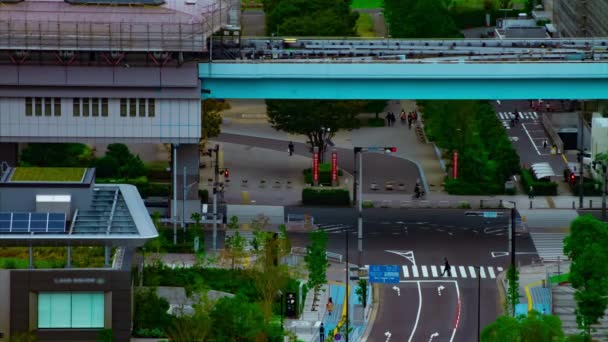 Un timelapse di strada della città presso la città urbana di Ariake Tokyo giorno long shot — Video Stock