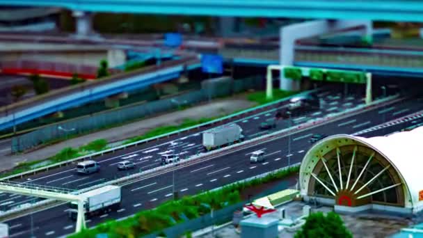 Timelapse miejskiej ulicy na miejskim mieście jak miniatura w Ariake Tokio dzienna zmiana nachylenia — Wideo stockowe