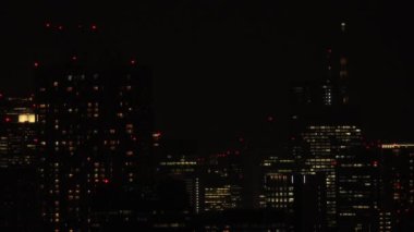 Shinagawa Tokyo 'da yüksek açılı bir şehir manzarası.
