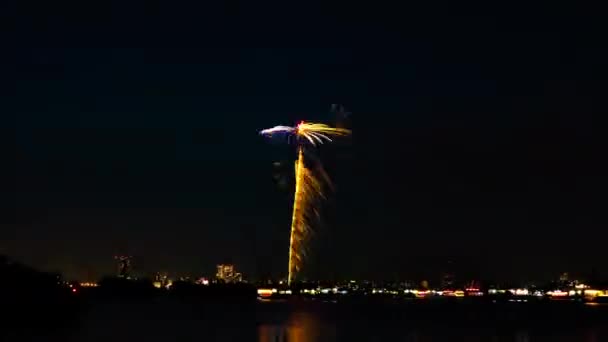 A timelapse of fireworks near Edogawabashi river in Tokyo wide shot panning — Stock Video
