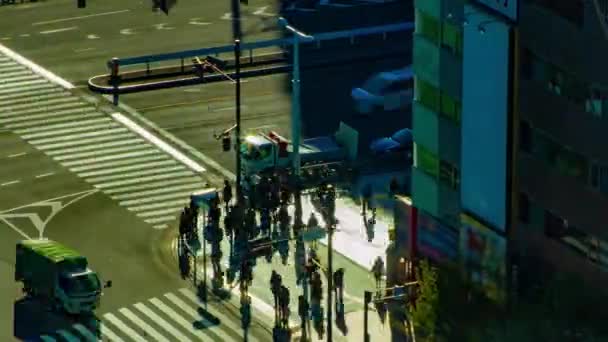 Un timelapse de rue à la ville urbaine de Tokyo grand angle long plan panoramique — Video