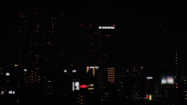 Uma paisagem urbana noturna na cidade urbana de Tóquio — Vídeo de Stock