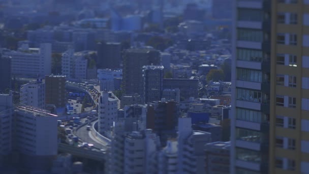 Dálnice v městském městě v Tokiu tiltshift — Stock video