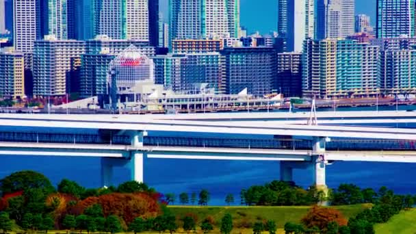 Un timelapse de autopista en la ciudad urbana de Tokio zoom de tiro largo — Vídeos de Stock