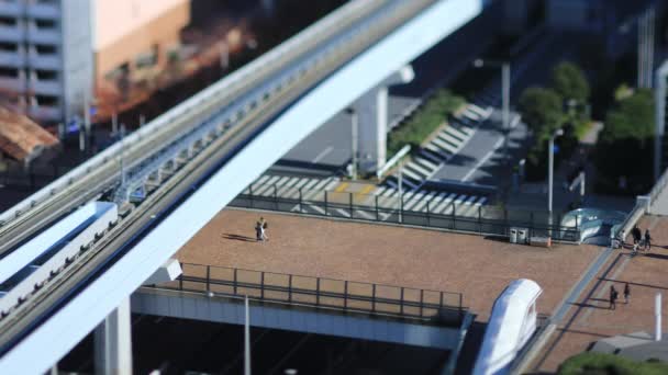 Un paisaje urbano en miniatura en la ciudad urbana de Tokio tiltshift — Vídeo de stock