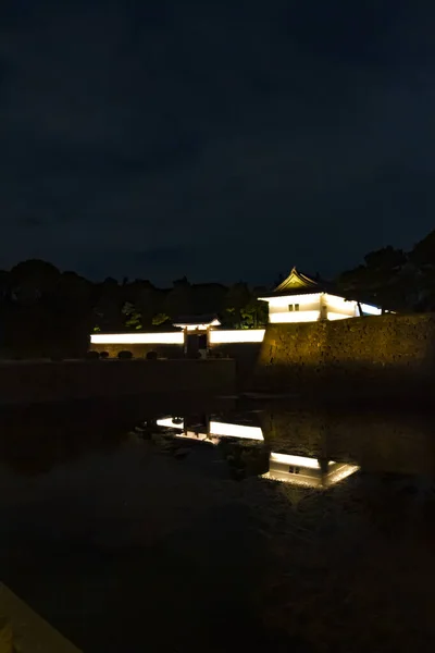 東京都の夜の皇居 — ストック写真