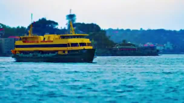 Une tmélapse de navires miniatures dans la baie de Sydney zoom tiltshift — Video