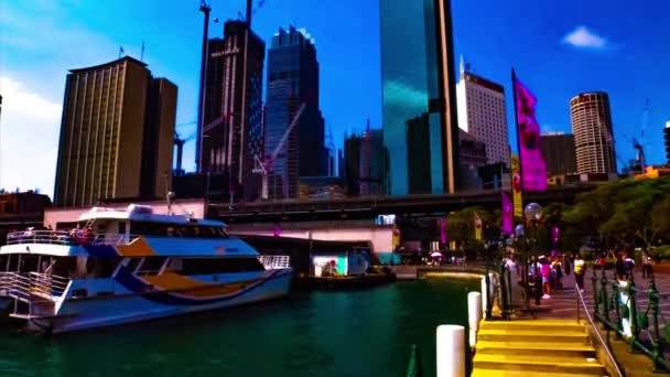 Un tmelapse de bayarea en Circular Quay en Sydney amplia inclinación tiro — Vídeos de Stock