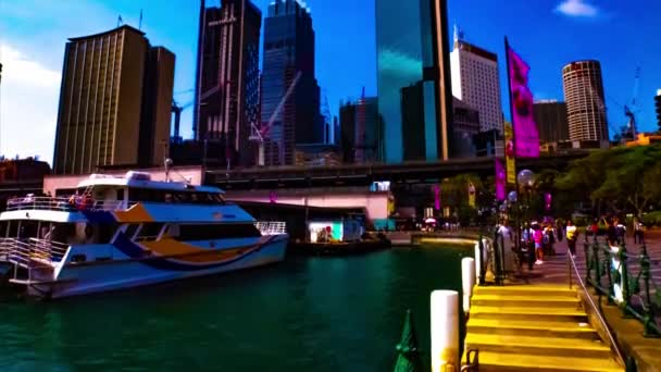 Un tmelapse de bayarea en Circular Quay en Sydney amplia inclinación tiro — Vídeos de Stock