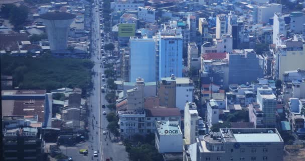 A nagy látószögű kilátás városkép a belvárosban Ho Chi Minh nappali — Stock videók