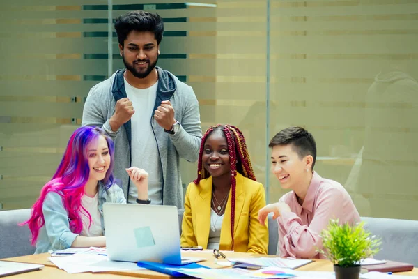 Mixed-race journalist fashion designers working together in a bright office — Stock Photo, Image