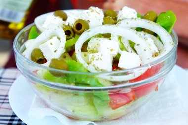 Taze Yunan salatası