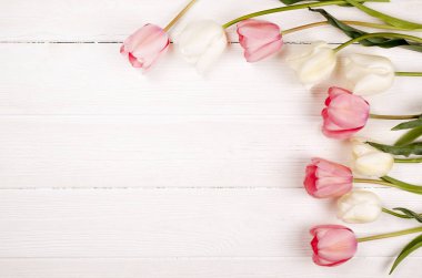 İhale minimalist bahar çiçek kompozisyon doku yüzeyi. Güzel kadınsı bitki dekorasyon tatil tebrik kartı için. Yaz, yaz, ilkbahar, Mart Nisan, Haziran Temmuz. Mutlu anneler günü