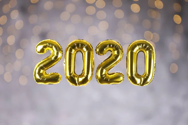 Számjegy alakú felfújható ballonok 2020-as újévi ünneplésre. — Stock Fotó