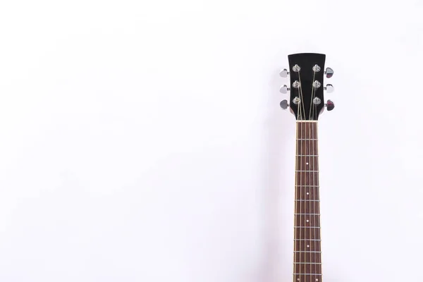 Mniejsze wielkości gitara z szyi mahoń i gładką palisandrową podstrunnicą — Zdjęcie stockowe