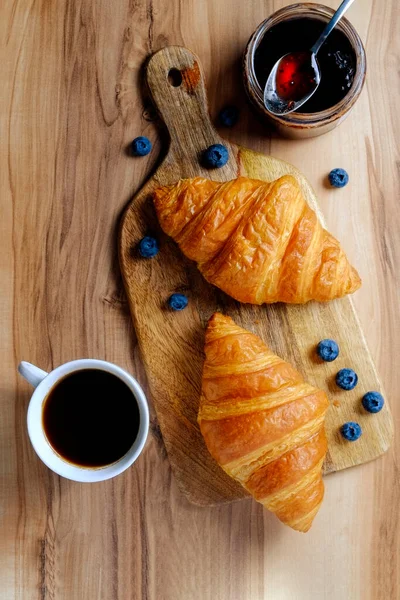 Aufnahme Von Oben Von Ansprechenden Einfachen Mini Croissant Gebacken Golden — Stockfoto