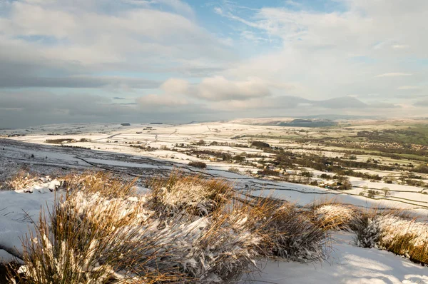 Rombalds moor v sněhu, Yorkshire — Stock fotografie