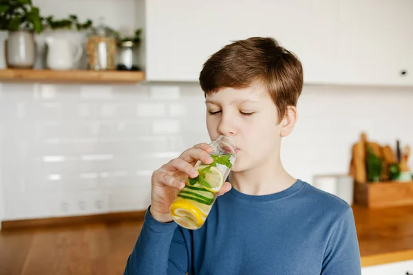 Teenager Boy Drinking Infused Detox Water Cucumber Lemon Mint Glass — Stock Photo, Image
