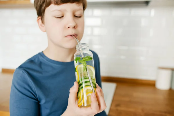 Teenager Boy Drinking Infused Detox Water Cucumber Lemon Mint Glass — Stock Photo, Image