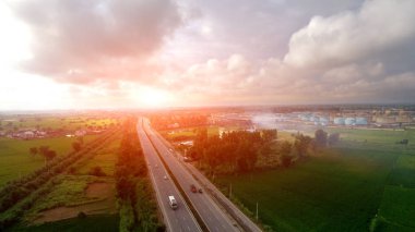 Otoyol görünümü yükseltilmiş