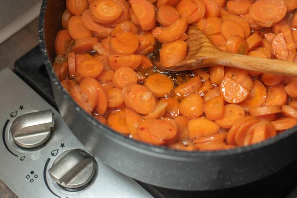 Steamed carrots in a pot — 스톡 사진