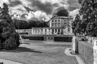 Meudon Gözlemevi, Paris, Fransa. 2017 yılı. Bow