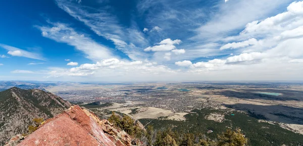 Boulder Colorado overhead view of downtown city landscape — Stock Photo, Image