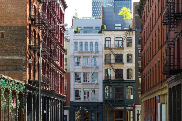 Zabytkowe Budynki Skrzyżowaniu Crosby Howard Street Dzielnicy Soho Manhattanie Nowy Zdjęcie Stockowe