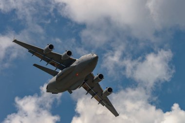 Dev C-17 Globemaster III 