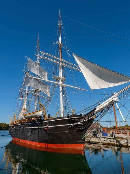 Charles W. Morgan geçen ahşap Whaleship dünya inşa bir