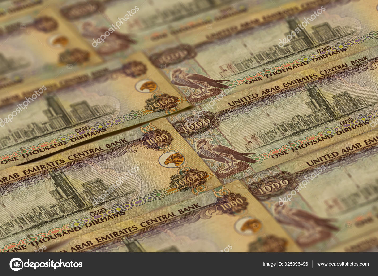 1000 дирхам оаэ