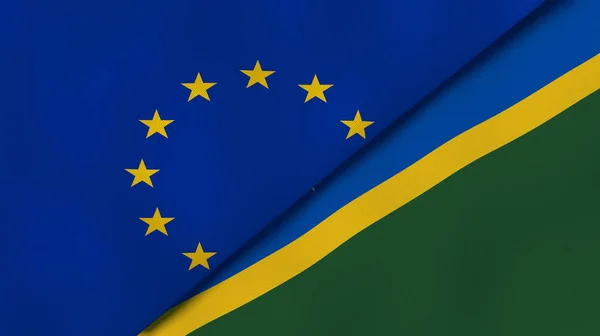 Δύο Κράτη Σημαίες Της Ευρωπαϊκής Ένωσης Και Των Νήσων Σολομώντος — Φωτογραφία Αρχείου