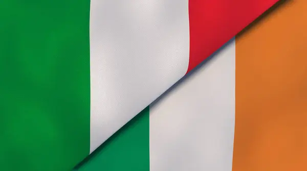 Två Delstaters Flagg Från Italien Och Irland Hög Kvalitet Affärsbakgrund — Stockfoto