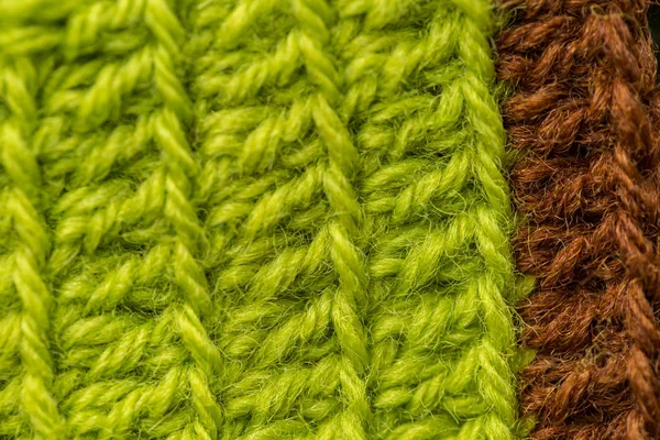 Güzel bir portre renkli yün iplik bir el yapımı tığ işi desen. Yumuşak ve sıcak doğal koyun yün. Desen yün.