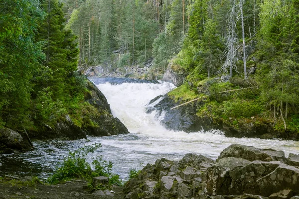 A beautiful scenery with a river rapids in Finland — Stock Photo, Image