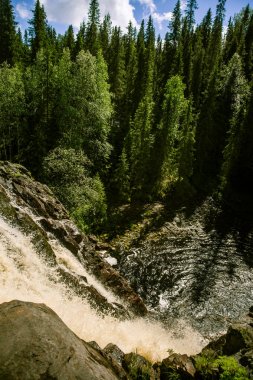 Finlandiya için güzel bir şelale