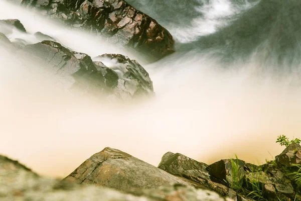 Finlandiya için güzel bir şelale