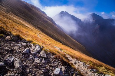 Güzel dağ manzarası Tatry, Slovakya