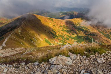 Güzel dağ manzarası Tatry, Slovakya