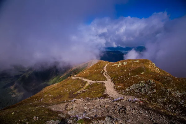 Un bellissimo paesaggio montano a Tatry, Slovacchia — Foto Stock