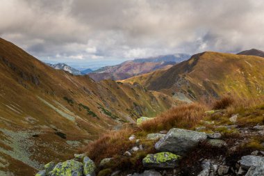 Güzel dağ manzarası Tatry, Slovakya