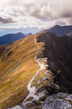 Güzel dağ manzarası Tatry, Slovakya
