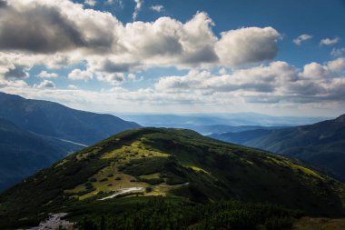 Güzel dağ manzarası Tatry, Slovakya