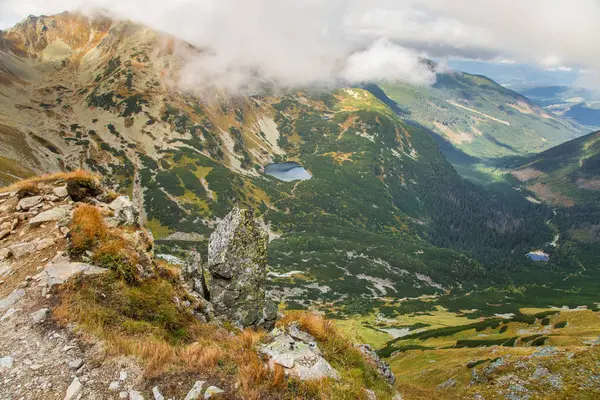 Pięknych górskich krajobrazów w Tatry, Słowacja — Zdjęcie stockowe