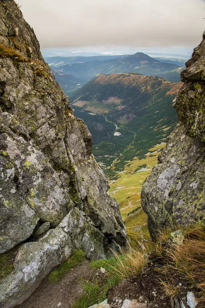 Güzel dağ manzarası Tatry, Slovakya
