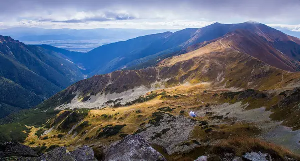 Güzel dağ manzarası Tatry, Slovakya